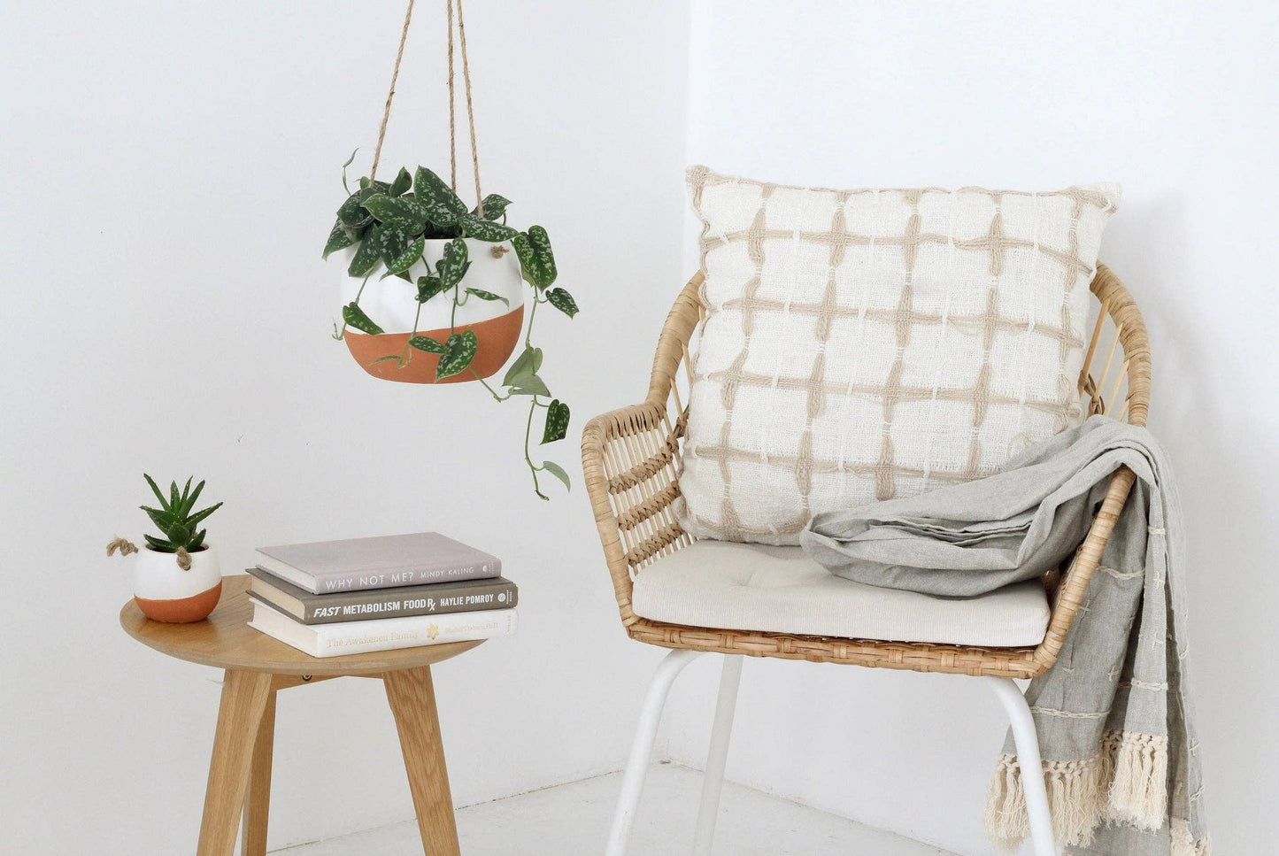 Large Burnt Orange Ceramic Hanging Planter Pot in White: 8