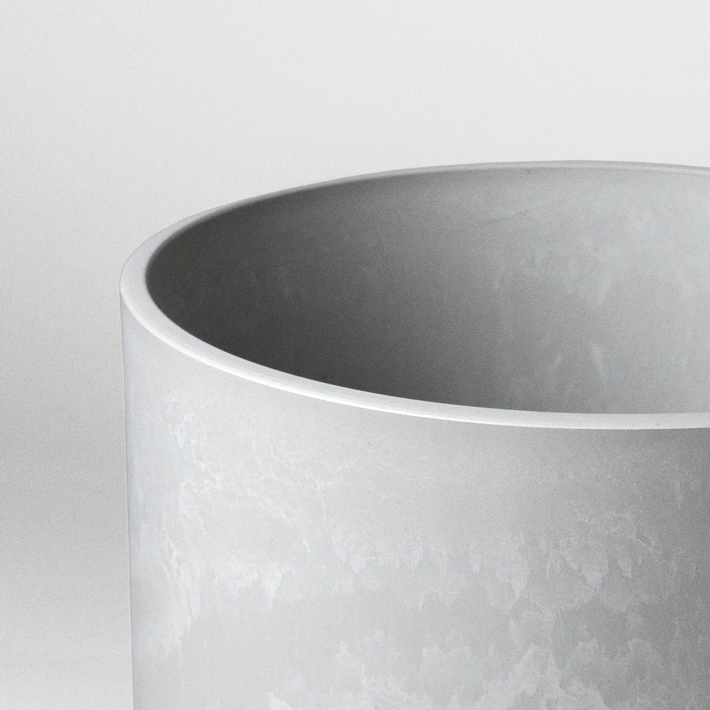 9” Signature Stone Planter & Saucer | Earth Tones: Black