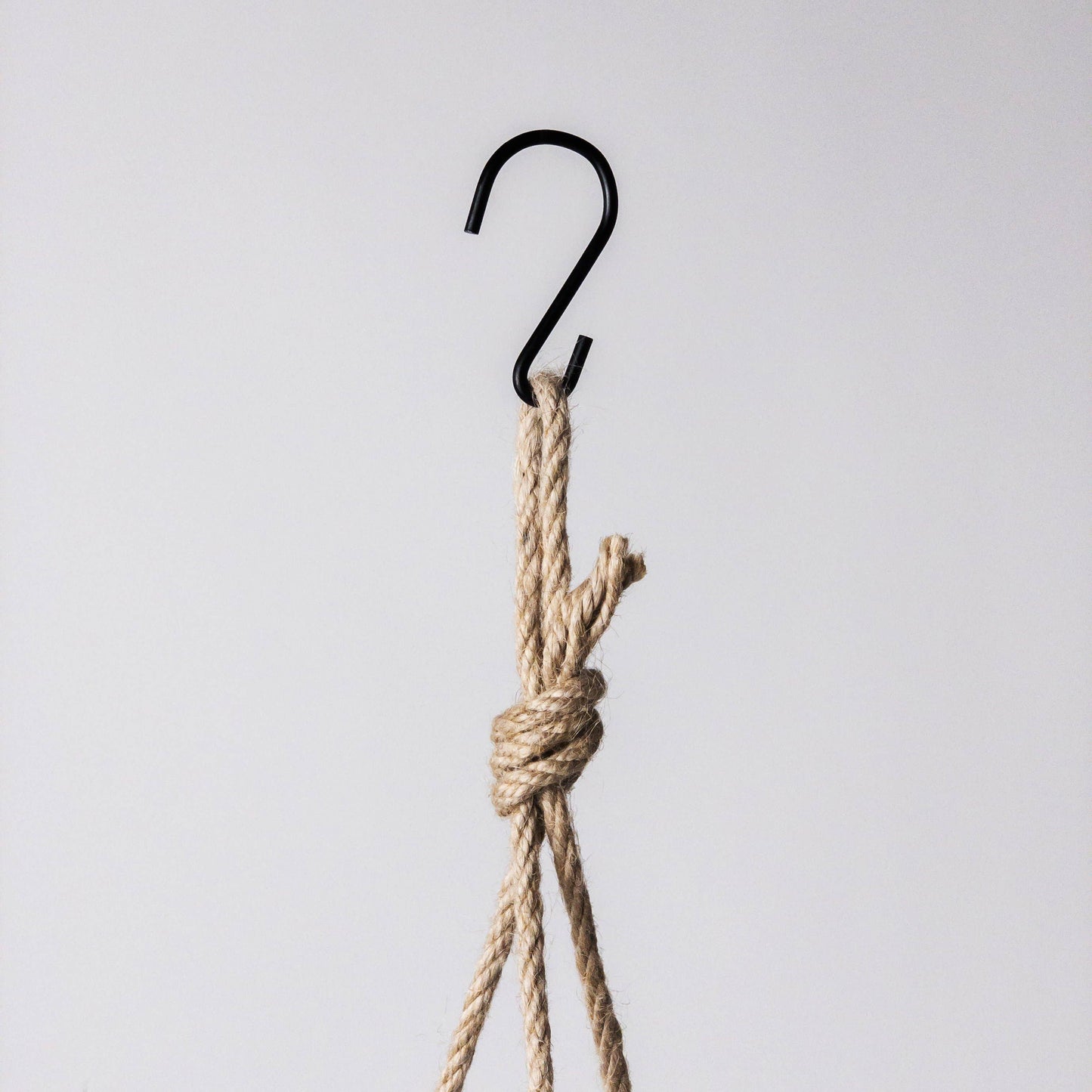 4" Signature Stone Hanging Planter Pot: Stone Grey