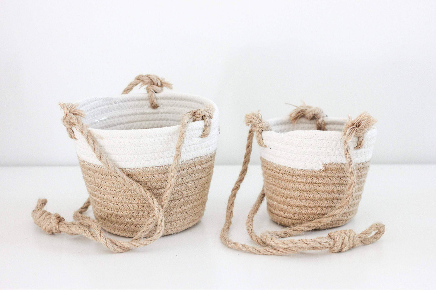 Medium Beige and White Cotton Rope Hanging Planter Basket: 7"