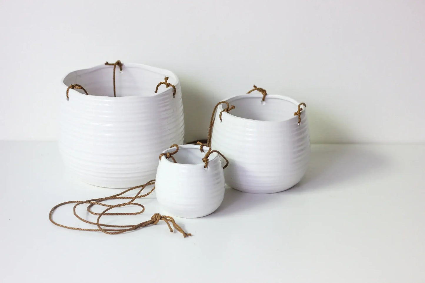 Large Ribbed Glossy White Ceramic Hanging Planter Pot: 7